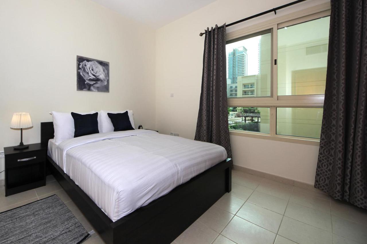 New Arabian Al Dhafra 2 The Greens 1 Br ドバイ エクステリア 写真