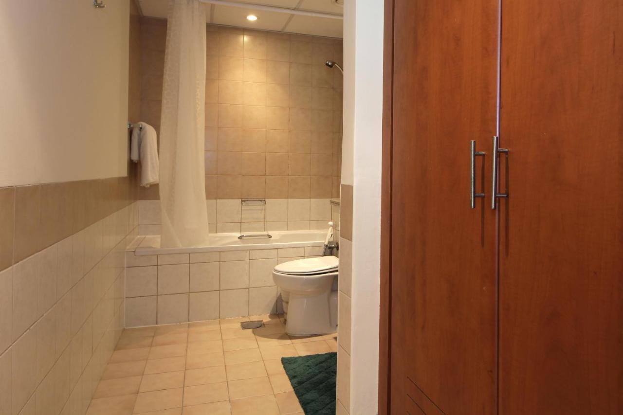 New Arabian Al Dhafra 2 The Greens 1 Br ドバイ エクステリア 写真
