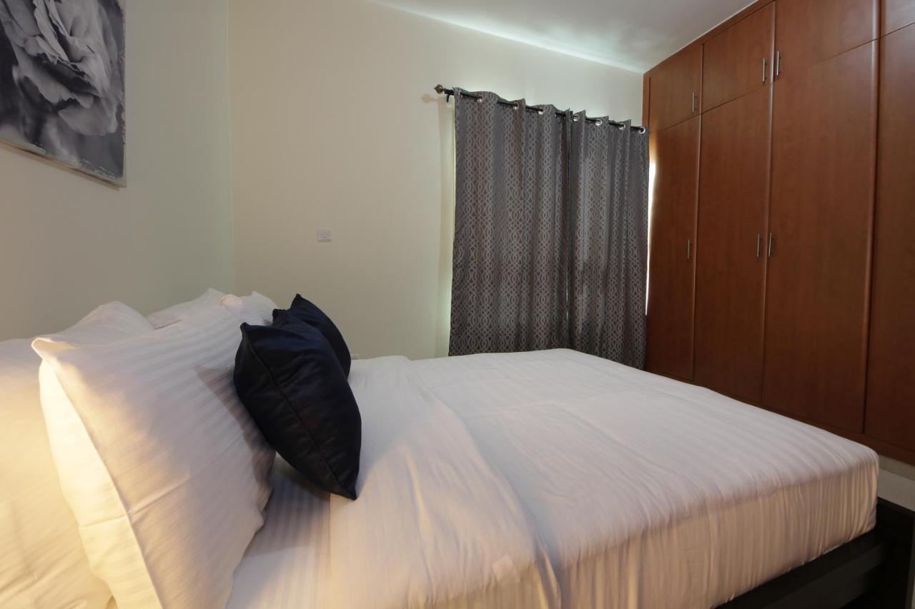 New Arabian Al Dhafra 2 The Greens 1 Br ドバイ エクステリア 写真
