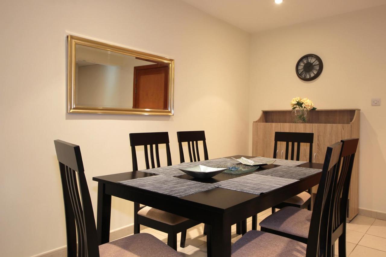 New Arabian Al Dhafra 2 The Greens 1 Br ドバイ エクステリア 写真