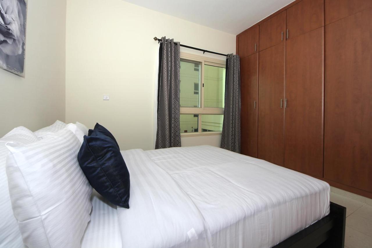 New Arabian Al Dhafra 2 The Greens 1 Br ドバイ エクステリア 写真