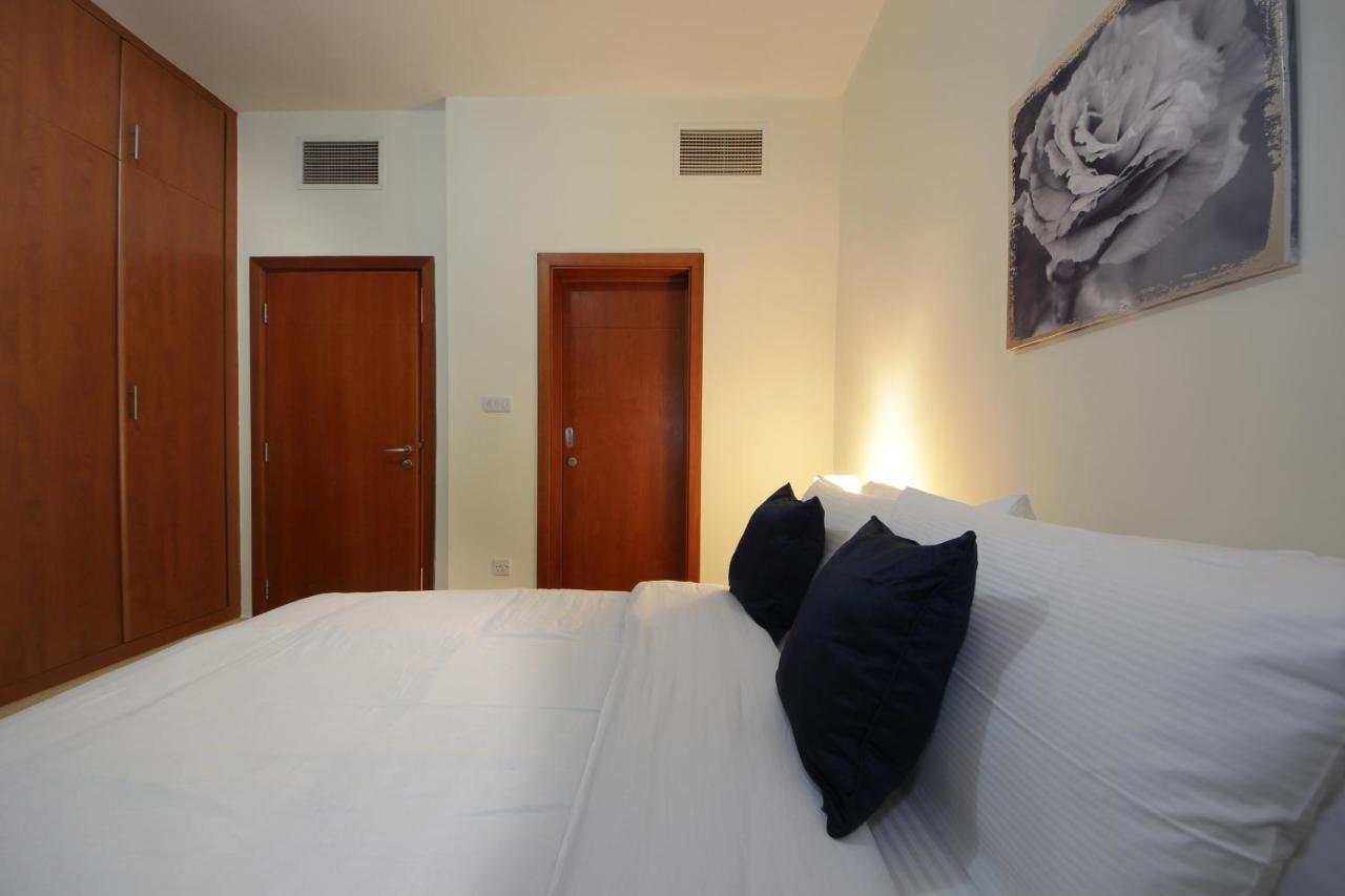 New Arabian Al Dhafra 2 The Greens 1 Br ドバイ エクステリア 写真