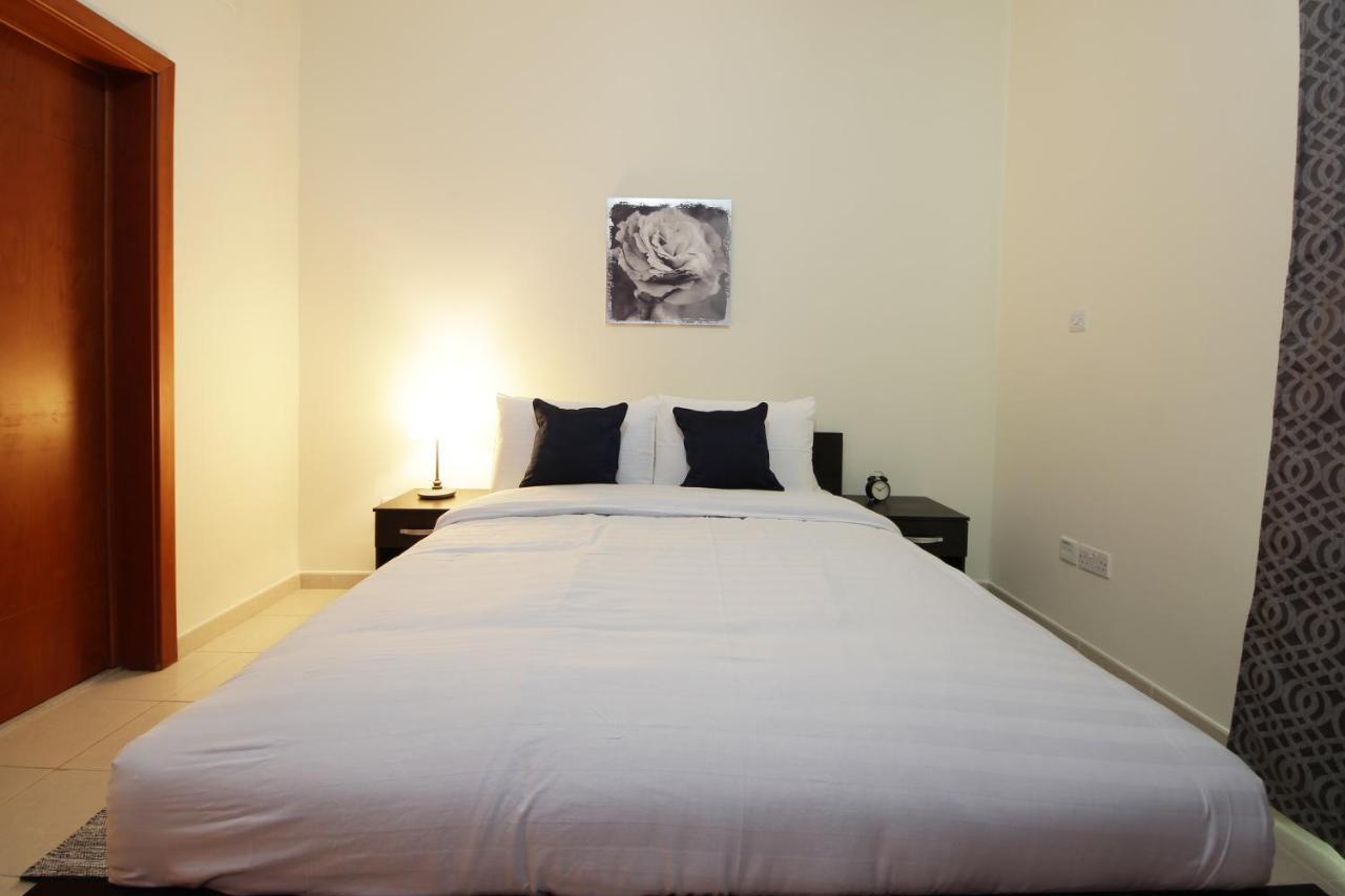 New Arabian Al Dhafra 2 The Greens 1 Br ドバイ エクステリア 写真